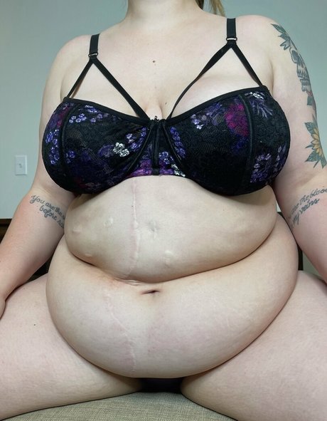 burstingbabe onlyfans leaked.