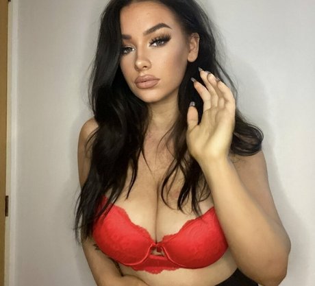Leah X onlyfans leaked