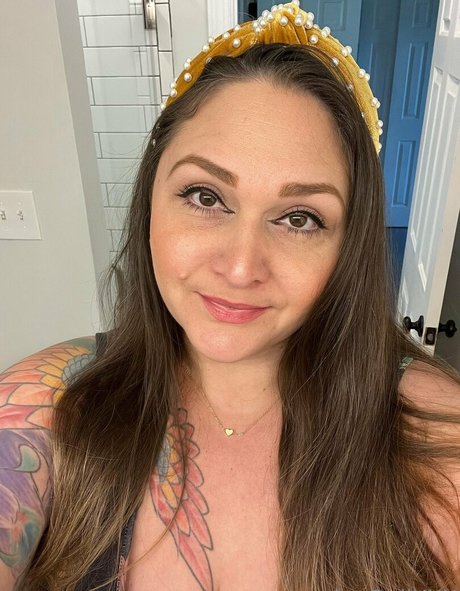 avadollxxx onlyfans lesk