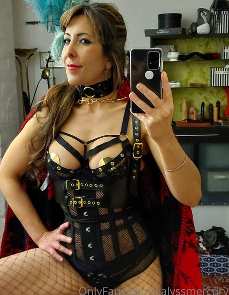 kalyssmercury is on onlyfans