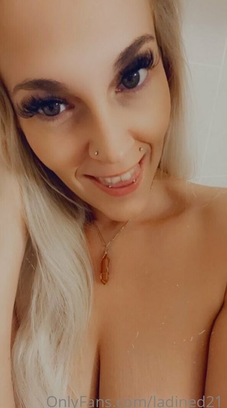 ladined21 only fans pics