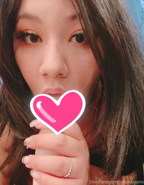 kittenkiyomi onlyfans nude