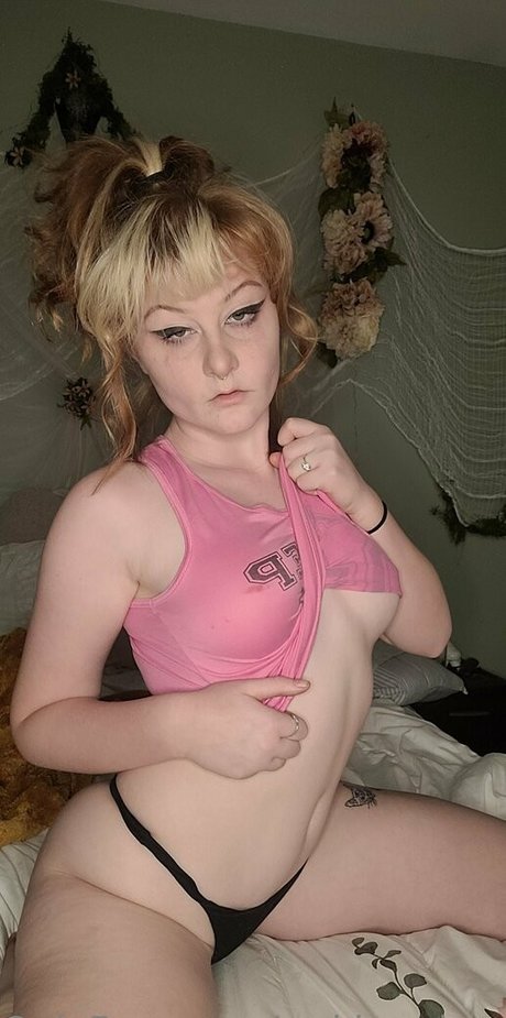 red head redemption leaked onlyfans