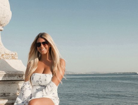 Noelle Starr onlyfans leaks xxx