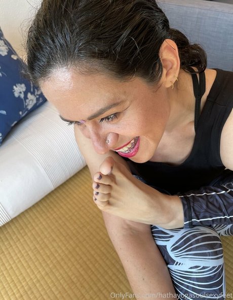 hathayogasoulsexyfeet only fans free