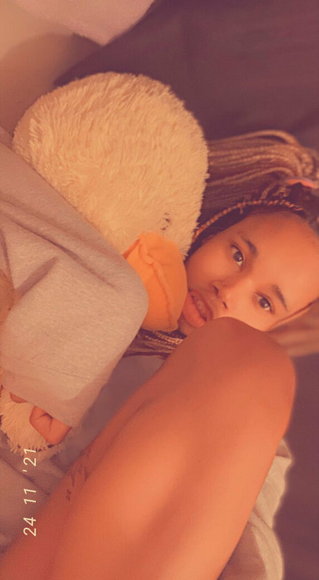 cloudyvi_ sex tape onlyfans