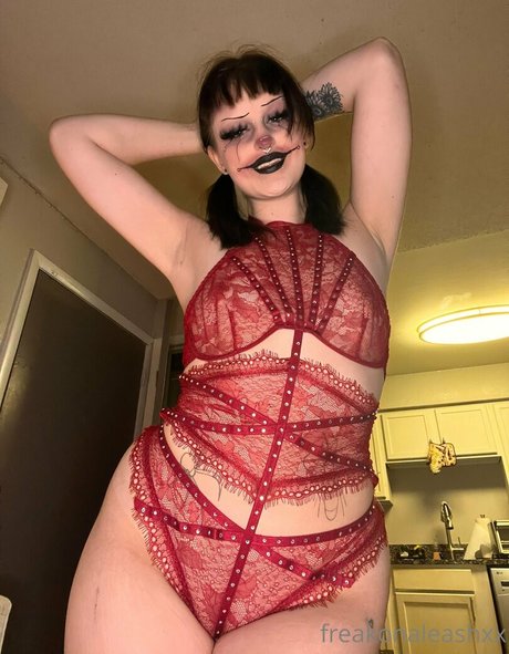 freakonaleashxx onlyfans leak