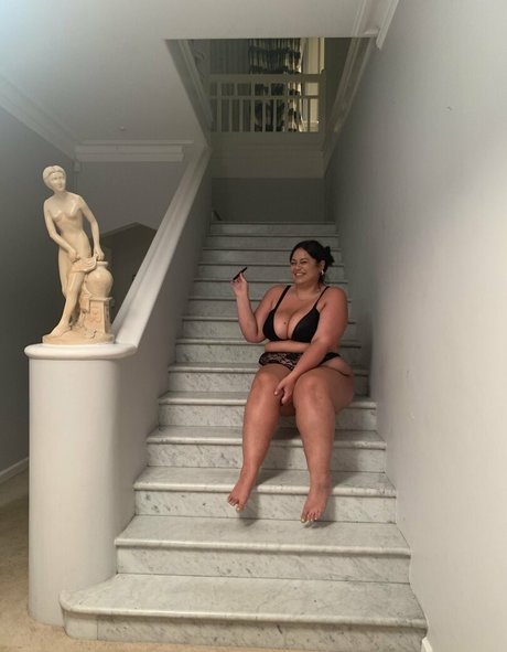 kiwibbw topless onlyfans