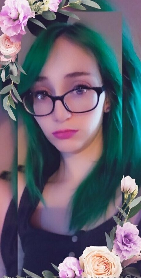 faemoonflower onlyfans leak nudes