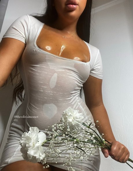 theoliviamonet tits onlyfans