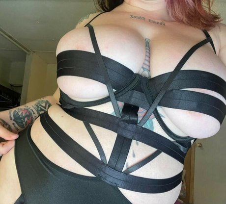 mahryaaaa nude onlyfans