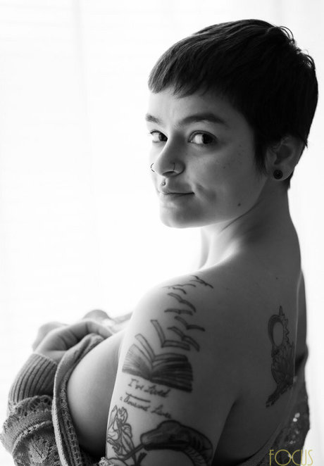 focus boudoir pics onlyfans