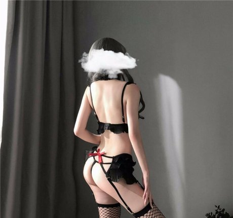 NikiMeow onlyfans lesk