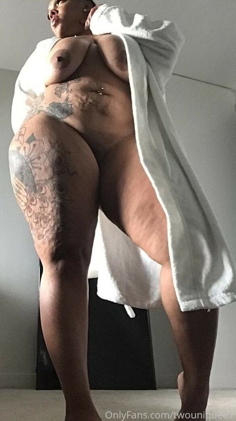 twounique87 new onlyfans leaks