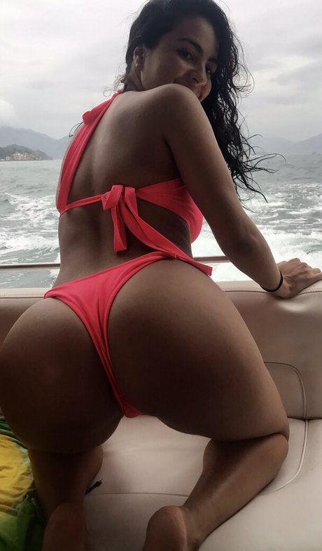 Anabela Moraes feet onlyfans