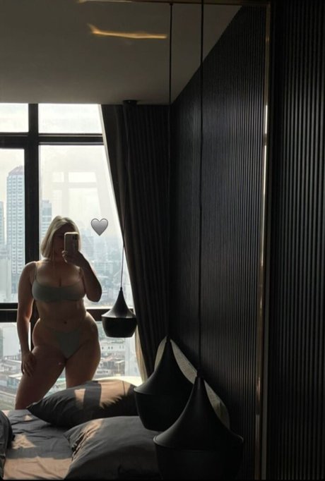 barbiegotthicc onlyfans leak xxx