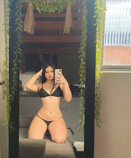 Djhully Amaral onlyfans explicit content