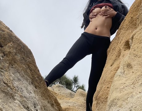 JuicyPinaypple nsfw onlyfans