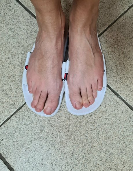 foot vault onlyfans pics