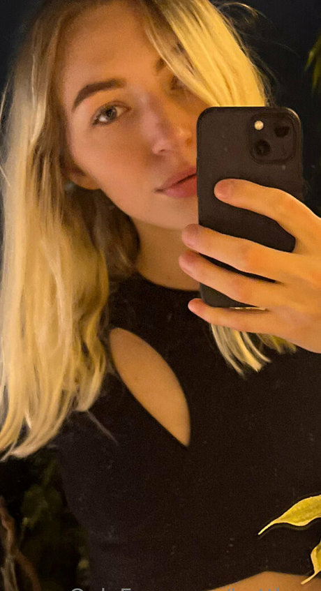 hottless only fans leaks porn