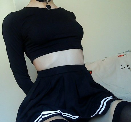 jadedwaifuwu onlyfans content type