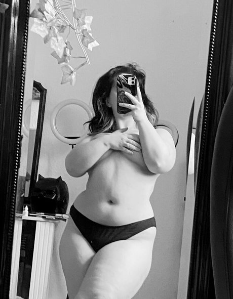 mechedaily only fans pictures