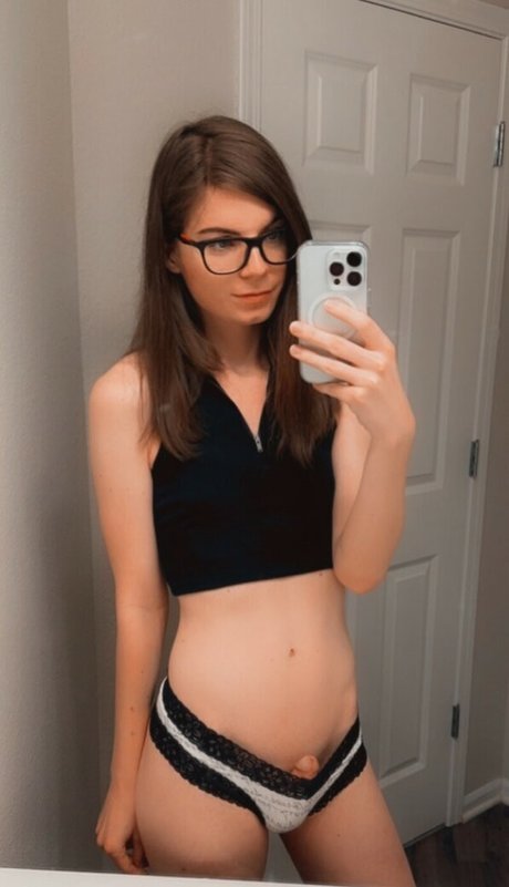 Angelic Sydney only fans nude leaks