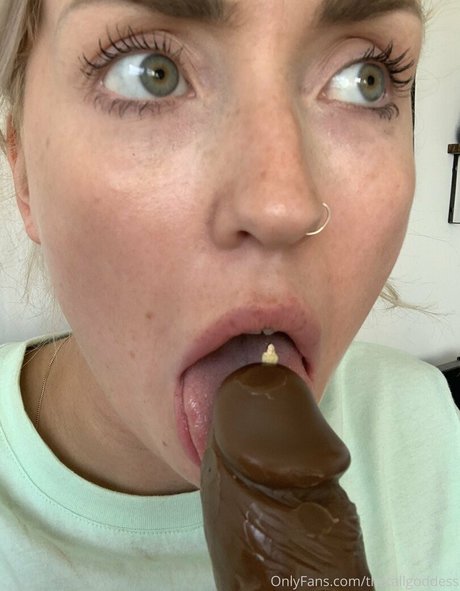 bigbadbee onlyfans leaks