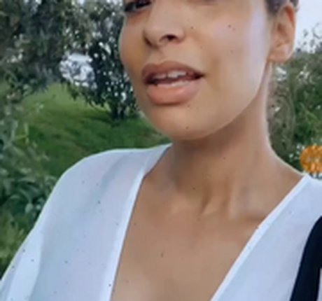 Lamiya Slimani onlyfans leajs