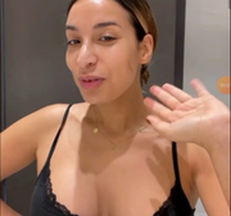 Lamiya Slimani onlyfans model photo