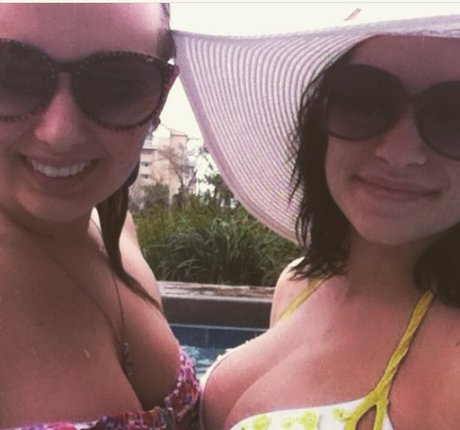 Sarah H naked onlyfans