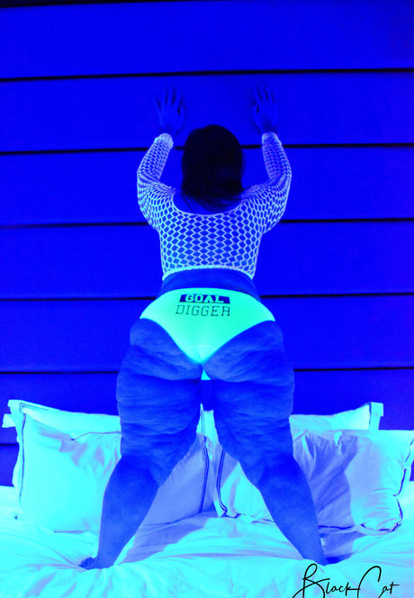 hottest amateur onlyfans naked portrait