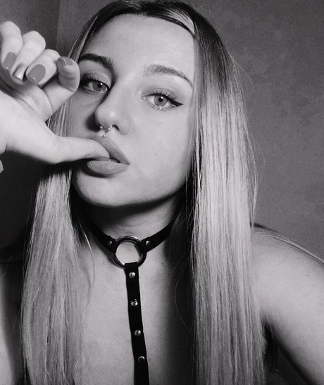 Katherina Lewczuk onlyfans leaked pics