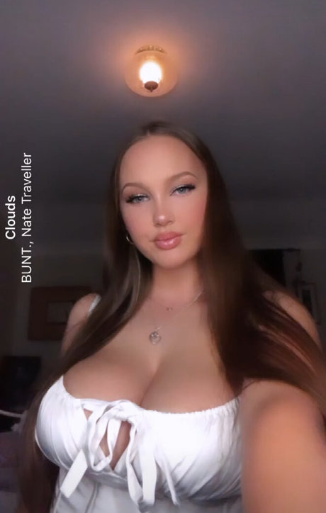 Ella B strip onlyfans
