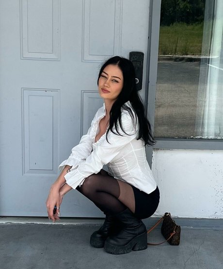 Madylina Renee onlyfans leaked tits