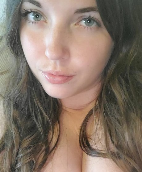 Lisa ASMR onlyfans leaks