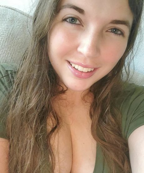 Lisa ASMR leaked onlyfans photos