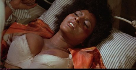 Pam Grier onlyfans leaks
