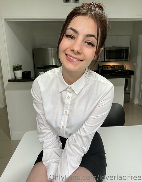 loverlacifree onlyfans sex leaks