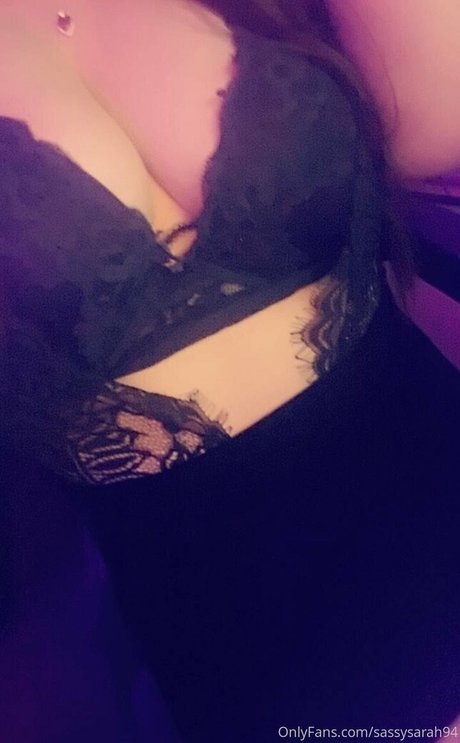 sassysarah94 nudes onlyfans leak