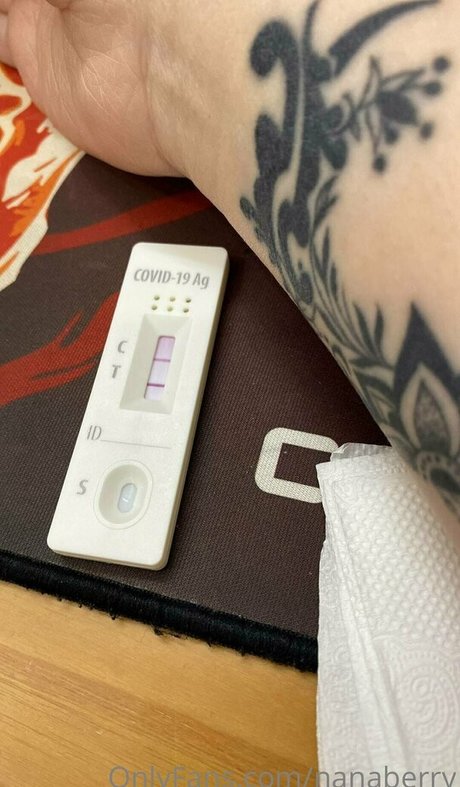 nanaberry nude onlyfans