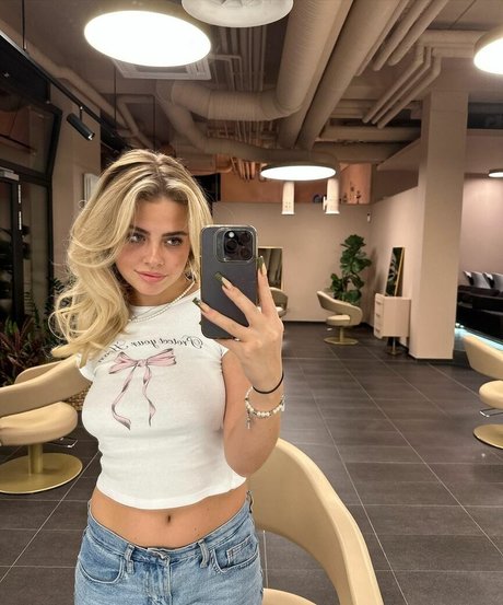 Mathilda mkh onlyfans leaked xxx