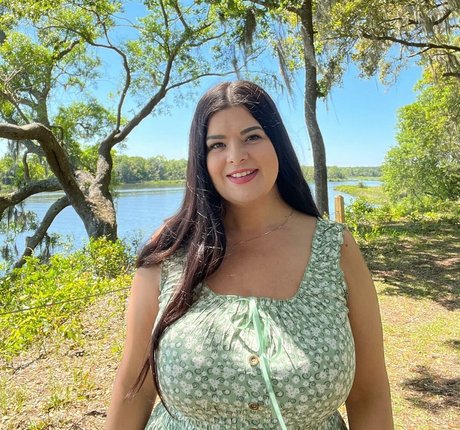 Terrisa Bukovinac naked onlyfans leaks