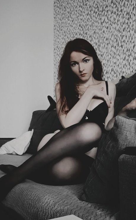 Littlegirldwarf nude leaks onlyfans