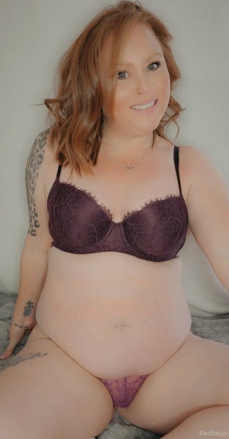 redlotus617 onlyfans leaked free