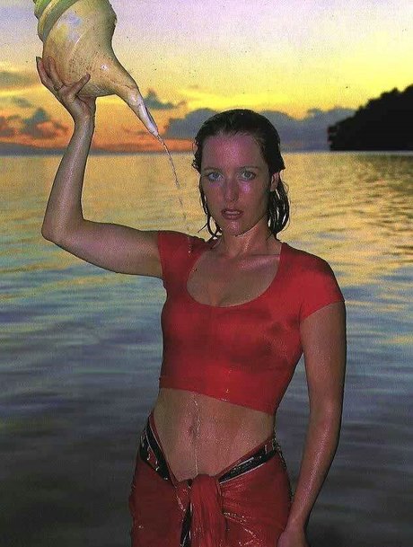 Gillian Anderson onlyfans tits