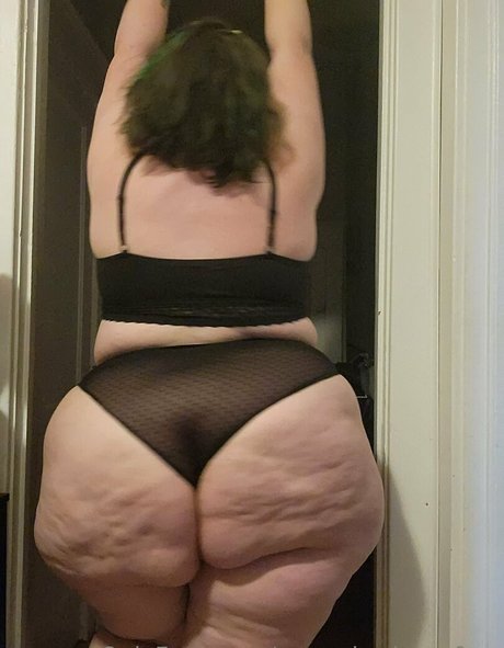 cremebrulegs free only fans leak