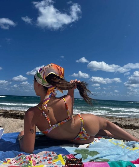 Schlenker Sisters nude porn onlyfans