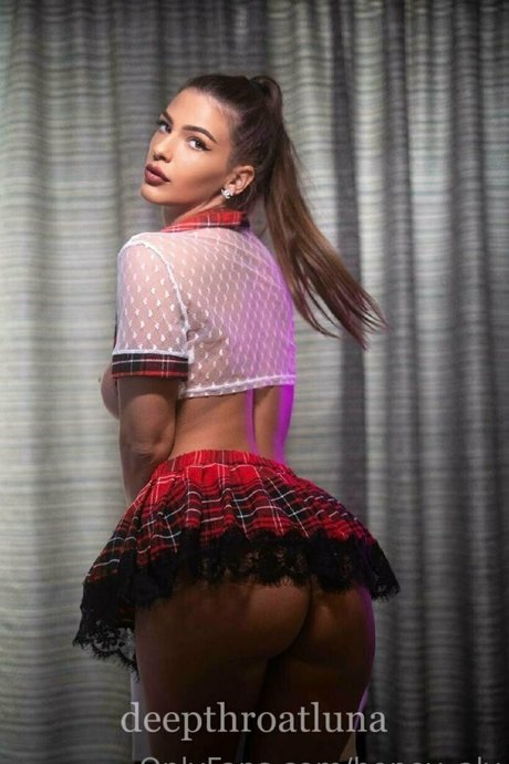 honey aly onlyfans leak ass