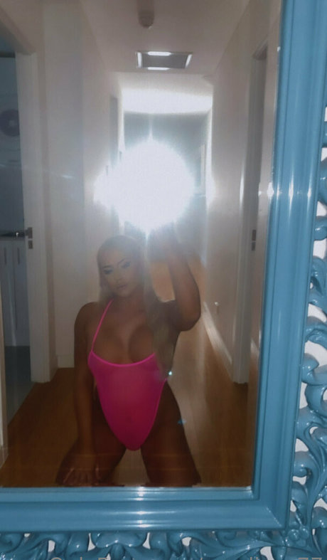 candicev77 naked onlyfans pics